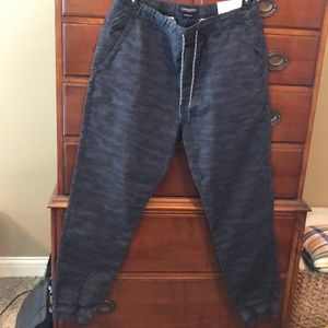 Men’s American Eagle joggers